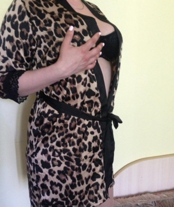 Живу в Москве и рада приветствовать вас в своей уютной обителью. Мои услуги подарят вам небывалое удовольствие и насыщенность эмоциями. Я предлагаю широкий выбор разнообразных возможностей для релаксации и развлечения. Приглашаю вас на незабываемое путешествие по миру наслаждения и счастья. Мои отзывы говорят сами за себя и вы сможете увидеть настоящие фото, которые подчеркивают все мои прекрасные черты.🌟 Сделайте шаг к роскошной сексуальной экспертизе, и я уверена, что вы останетесь впечатлены моим непередаваемым обаянием. 🌹 Контактируйте со мной, для незабываемой встречи в Москве. 💋 13469, 36 лет